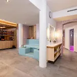Valara Alpine Art Готель 4*
