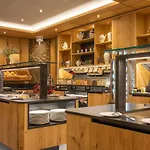 Готель Valara Alpine Art