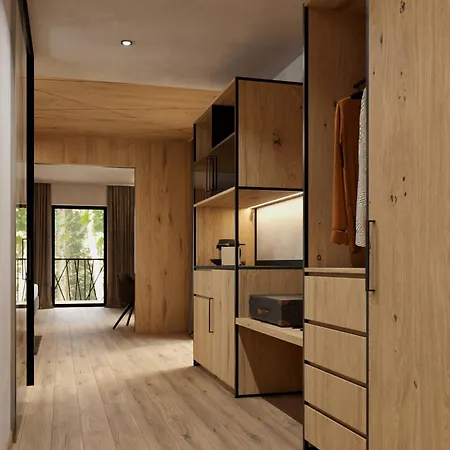 Valara Alpine Art Hotel