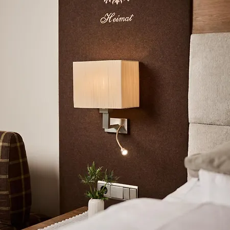 Valara Alpine Art Hotel Tux