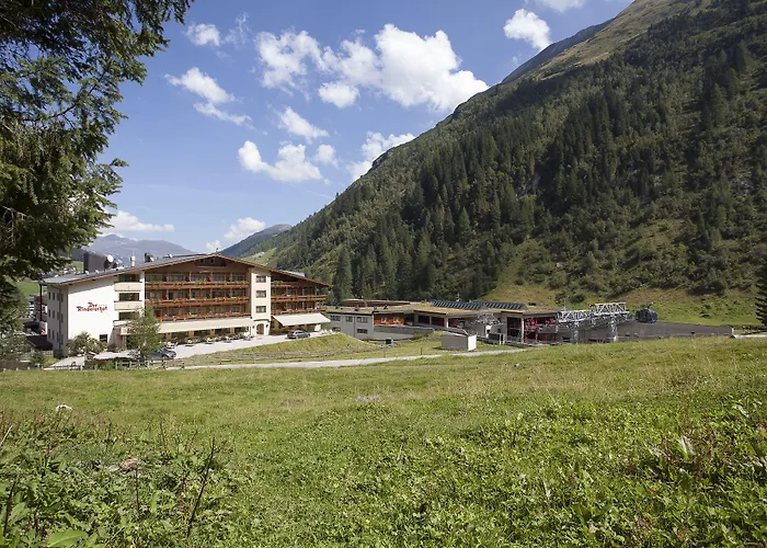 Ξενοδοχείο Valara Alpine Art Tux