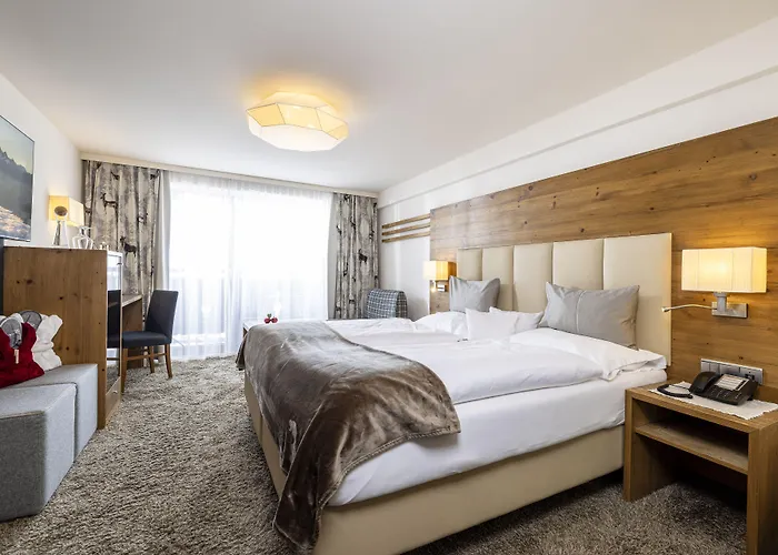 Valara Alpine Art Hotel Tux