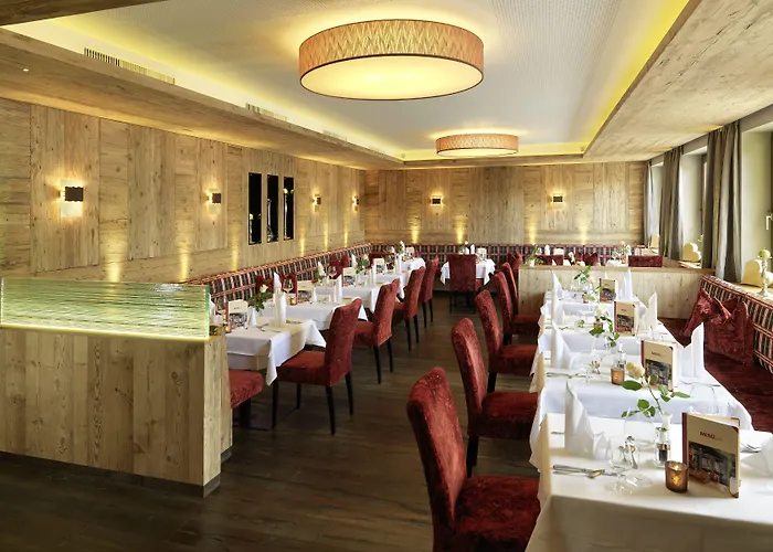 Valara Alpine Art Hotel 4*