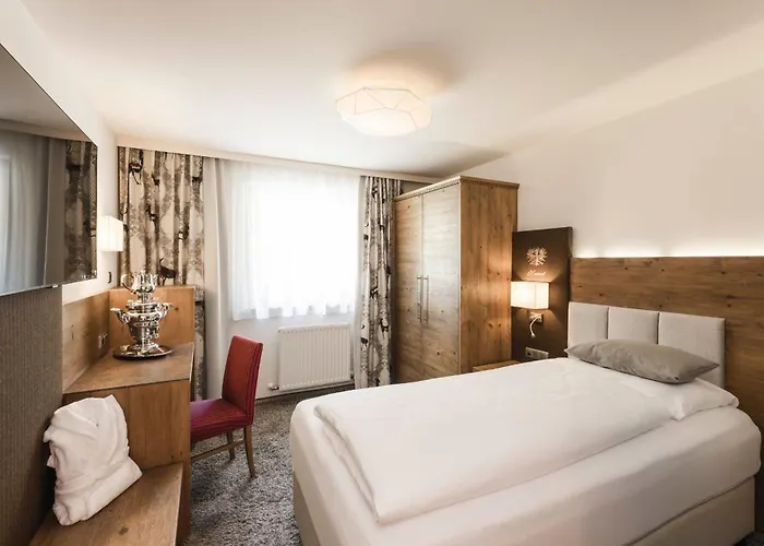 Hotel Valara Alpine Art