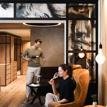 Valara Alpine Art Hotell