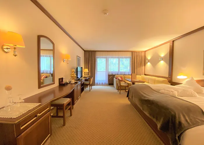 Valara Alpine Art 4*