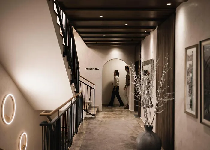 Valara Alpine Art Hotel 4*