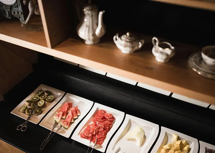 Valara Alpine Art Hotel 4*